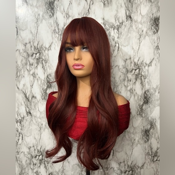 28 Inch Burgundy Long Wavy Wig with Bangs - Picture 7 of 8